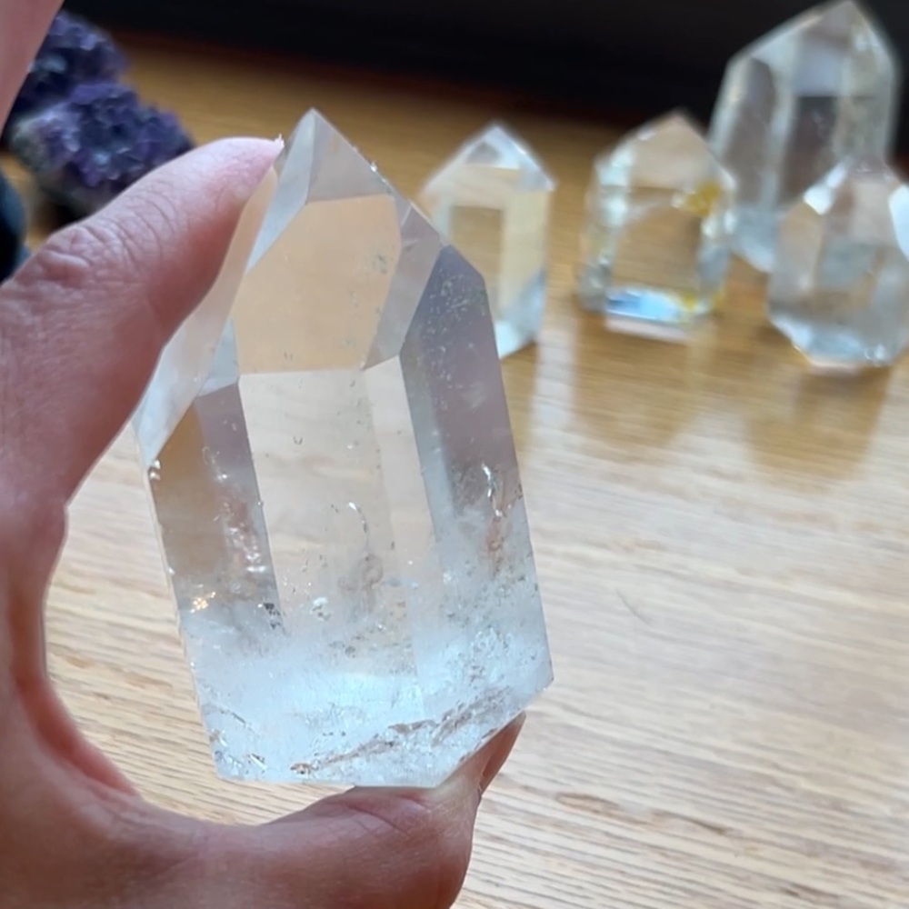 Super clear free-standing quartz!
